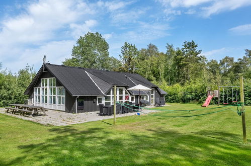 Photo 1 - Maison de 6 chambres à Vesløs avec piscine privée et terrasse