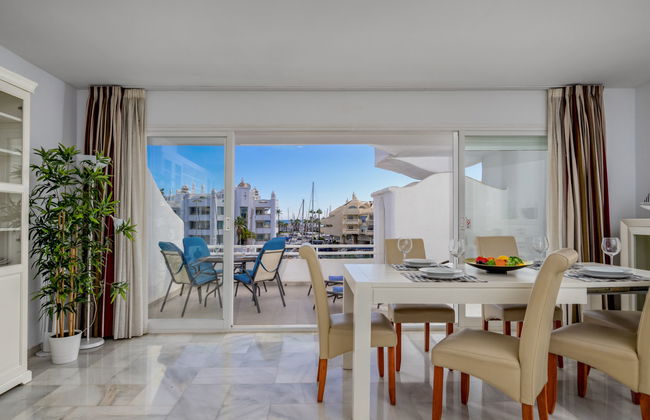 3 bedroom Apartment in Benalmádena with terrace - Photo 6