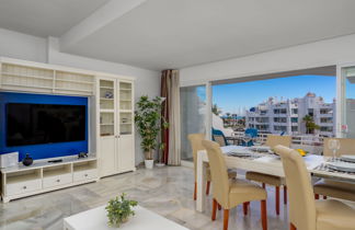 Foto 3 - Apartamento de 2 habitaciones en Benalmádena con terraza y vistas al mar