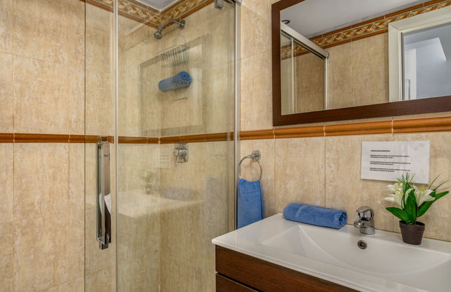 3 bedroom Apartment in Benalmádena with terrace - Photo 18