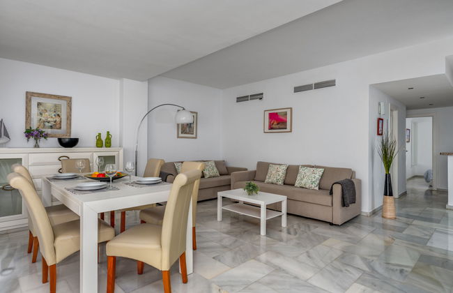 3 bedroom Apartment in Benalmádena with terrace - Photo 10