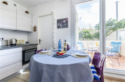 Foto 7 - Apartamento de 1 quarto em Saint-Cyprien com terraço e vistas do mar