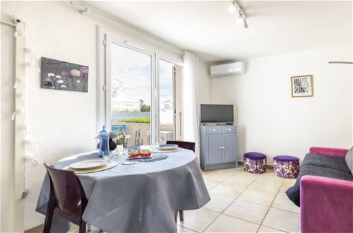 Foto 5 - Apartamento de 1 habitación en Saint-Cyprien con terraza y vistas al mar