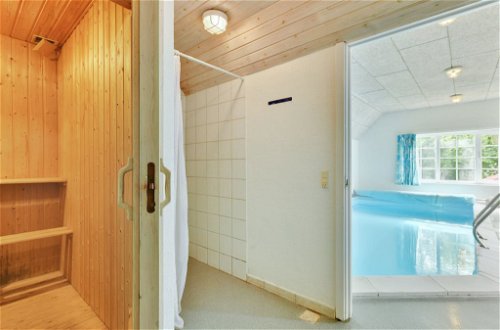 Foto 18 - Casa de 4 habitaciones en Ulfborg con piscina privada y terraza