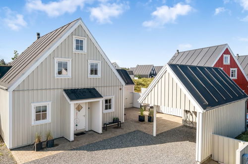 Foto 1 - Casa de 4 quartos em Blokhus com terraço e sauna