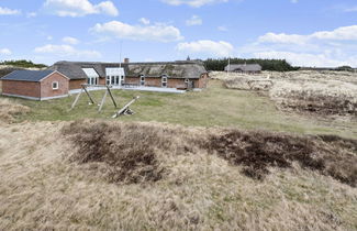 Photo 3 - Maison de 4 chambres à Ringkøbing avec piscine privée et terrasse