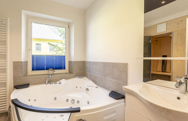 Apartamento de 3 quartos em Eisenerz com jardim e sauna - Foto 5