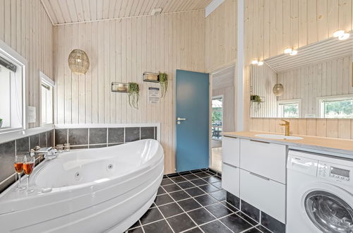 Foto 42 - Casa de 3 quartos em Ringkøbing com terraço e sauna