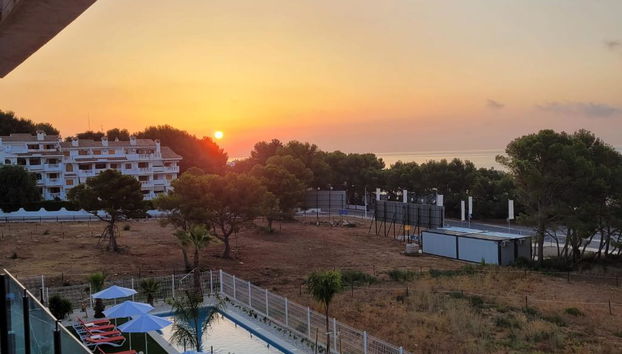 Azahar Beach Apartments - Photo 3