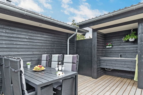 Foto 34 - Casa de 4 quartos em Blåvand com terraço e sauna