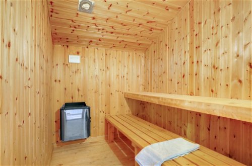 Photo 14 - 2 bedroom House in Klitmøller with terrace and sauna