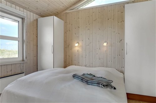 Foto 19 - Casa de 3 habitaciones en Klitmøller con terraza y sauna