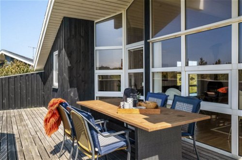 Photo 2 - Maison de 3 chambres à Klitmøller avec terrasse et sauna