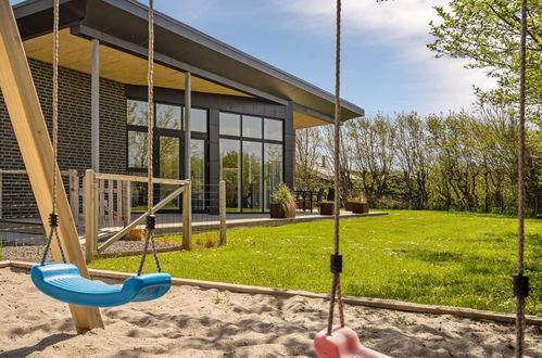 Photo 2 - Maison de 4 chambres à Ringkøbing avec terrasse et sauna