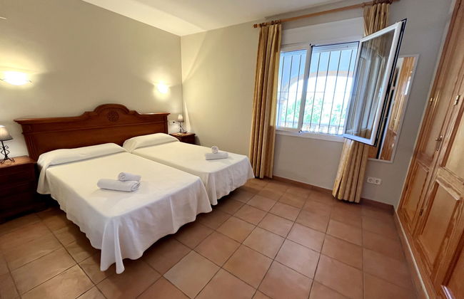 3 bedroom House in Jávea with private pool and garden - Photo 9