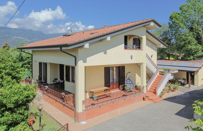 Appartamento con 2 camere da letto a Massa con giardino e terrazza - Foto 2