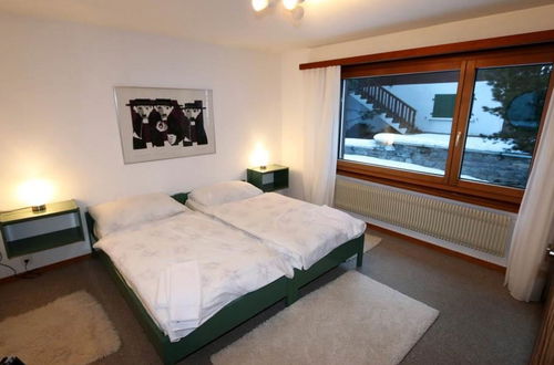 Foto 4 - Apartment mit 1 Schlafzimmer in Saas-Fee mit garten