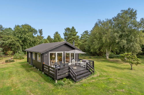 Photo 1 - Maison de 1 chambre à Vesterø Havn avec terrasse