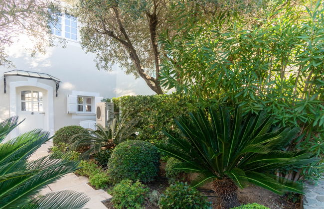 4 bedroom House in Grimaud with garden and terrace - Photo 20