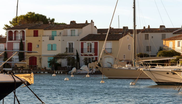 Photo 1 - Maison de 3 chambres à Grimaud avec jardin et vues à la mer