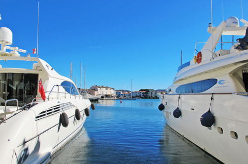 Photo 22 - 1 bedroom Apartment in Grimaud with sea view