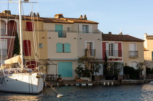 Photo 21 - Maison de 3 chambres à Grimaud avec jardin et vues à la mer