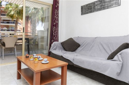 Foto 3 - Apartamento de 1 habitación en Salou con piscina y vistas al mar