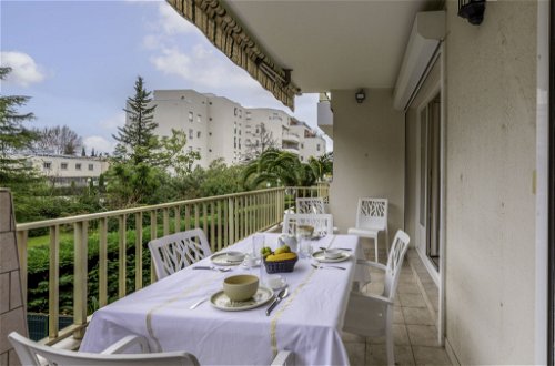 Foto 2 - Appartamento con 2 camere da letto a Fréjus con terrazza e vista mare