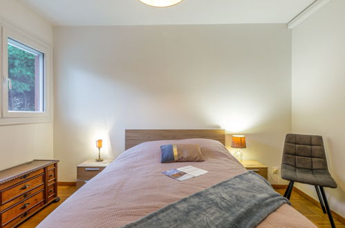 Foto 11 - Appartamento con 2 camere da letto a Fréjus con terrazza e vista mare