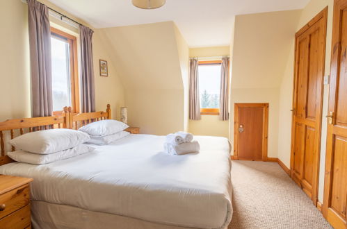 Foto 42 - Casa con 3 camere da letto a Inverness con giardino e vista sulle montagne