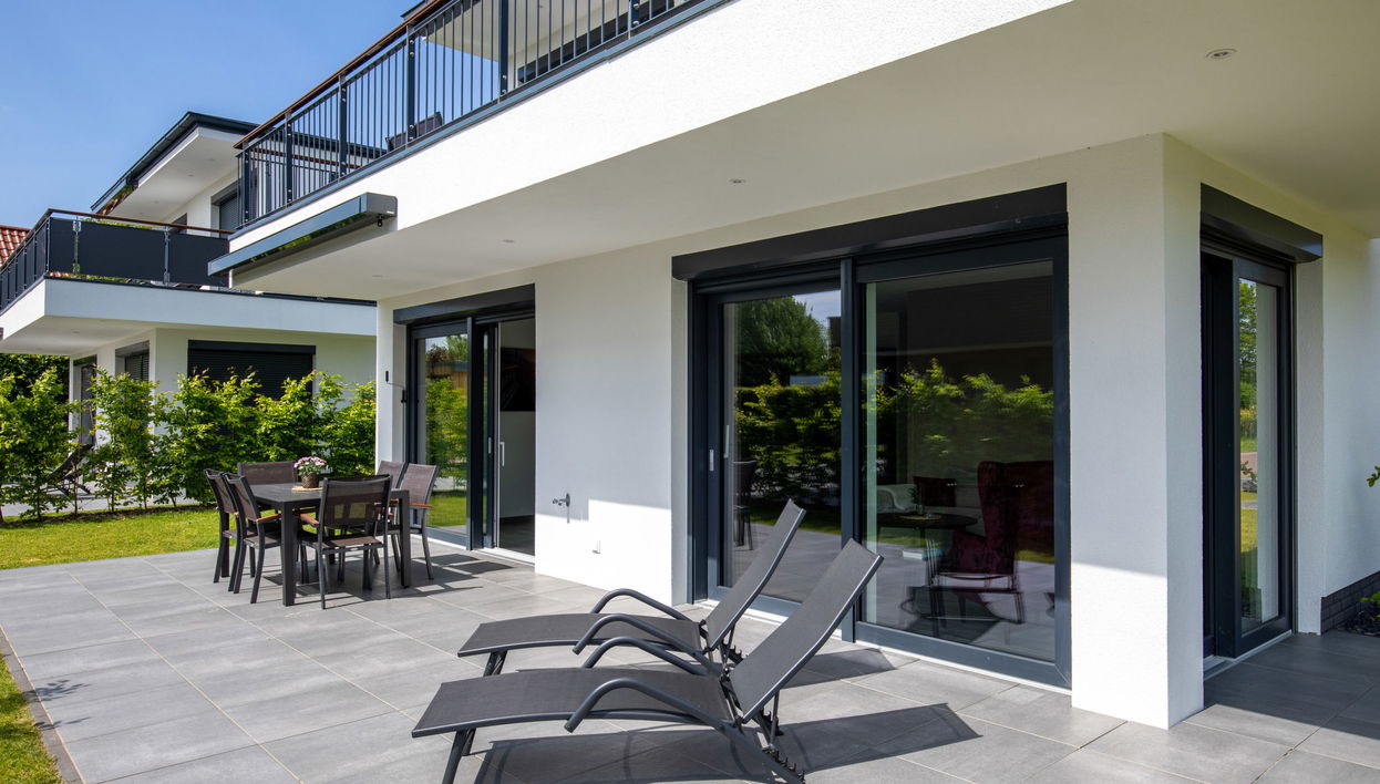 Apartamento de 4 quartos em Butjadingen com terraço e sauna - Foto 1