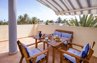 Photo 3 - 2 bedroom Apartment in Dénia with swimming pool and garden