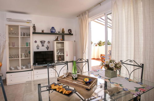 Foto 4 - Apartamento de 2 habitaciones en Dénia con piscina y vistas al mar