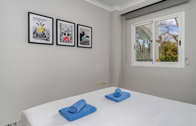 Appartement de 2 chambres à Marbella avec piscine et jardin - Photo 16