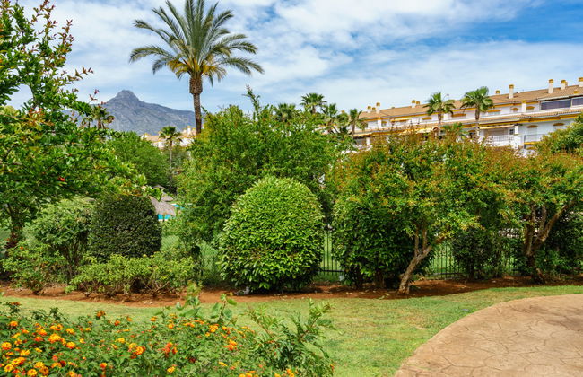Appartement de 2 chambres à Marbella avec piscine et jardin - Photo 20