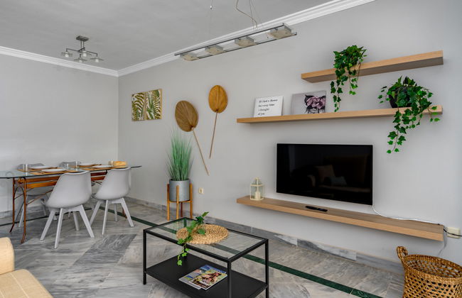 Appartement de 2 chambres à Marbella avec piscine et jardin - Photo 9