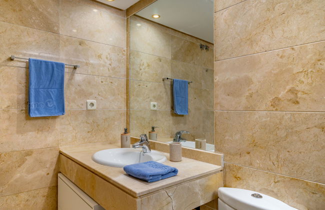 Appartement de 2 chambres à Marbella avec piscine et jardin - Photo 17