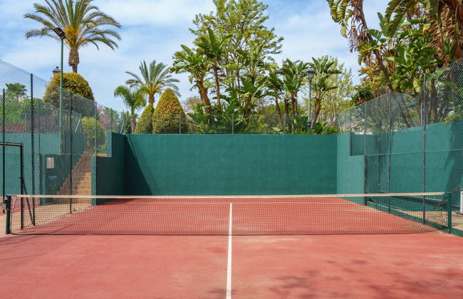 Appartement de 2 chambres à Marbella avec piscine et jardin - Photo 21