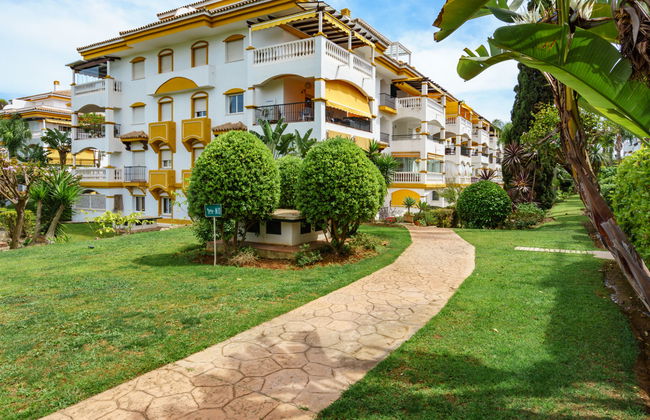 Appartement de 2 chambres à Marbella avec piscine et jardin - Photo 19