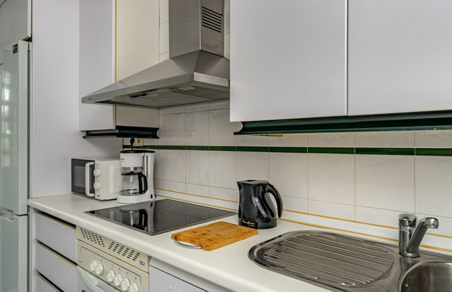 Appartement de 2 chambres à Marbella avec piscine et jardin - Photo 13