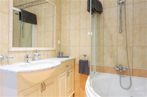 Foto 26 - Appartamento con 2 camere da letto a Ston con vasca idromassaggio e vista mare