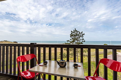 Foto 2 - Apartamento de 1 habitación en Cabourg con vistas al mar