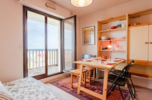 Photo 3 - 1 bedroom Apartment in Cabourg with sea view