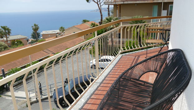Apartamento de 2 quartos em Santo Stefano al Mare com jardim - Foto 3
