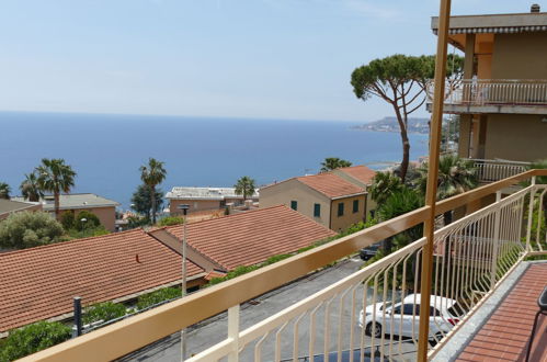 Photo 19 - Appartement de 1 chambre à Santo Stefano al Mare avec vues à la mer