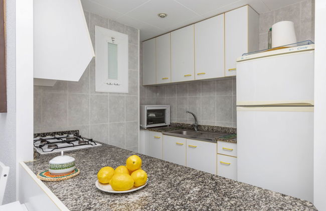 Apartamento de 2 quartos em Blanes com piscina e jardim - Foto 14
