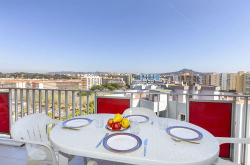 Photo 1 - 1 bedroom Apartment in Blanes with swimming pool and garden