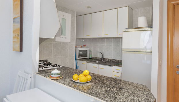 Apartamento de 2 quartos em Blanes com piscina e jardim - Foto 4