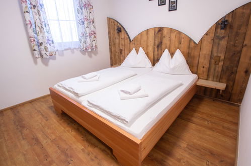 Photo 13 - 2 bedroom Apartment in Pfarrwerfen with sauna and mountain view