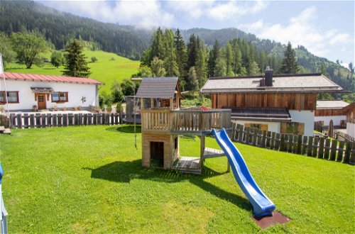 Foto 29 - Apartamento de 2 habitaciones en Pfarrwerfen con sauna y vistas a la montaña